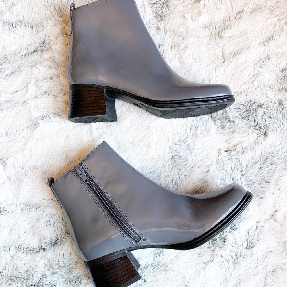 Boots - Picture 1 of 2